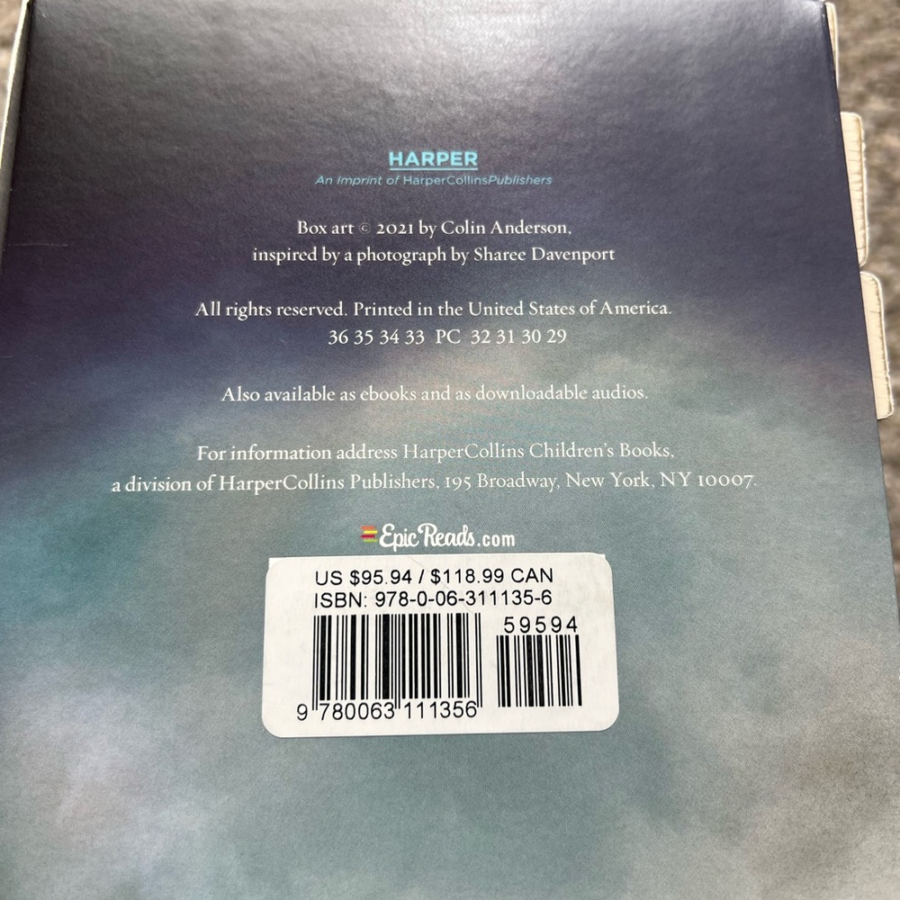 Shatter Me Boxed Book Set - Picture 2 of 2
